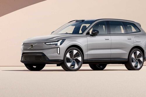 Volvo EX90 Suv da 600 chilometri