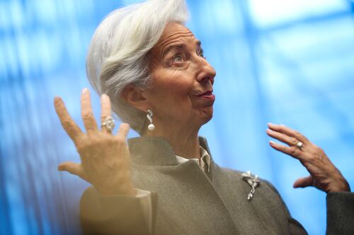 L'Ue rimpiange Mario Draghi? Economia ai tempi di guerra col coronavirus