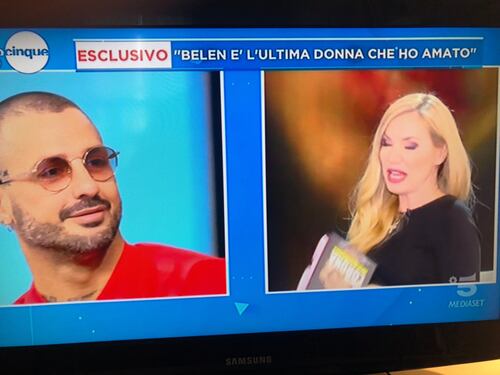 Corona fa il testamento in tv: "Lascio tutto a mio figlio". E su Belen: "È l'ultima donna che ho amato"