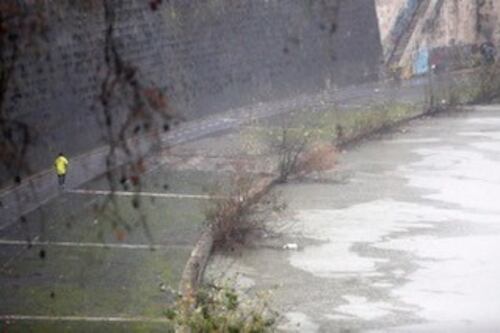 Il Tevere fa paura, chiusi gli accessi alle banchine