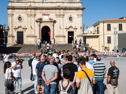 Pippo Baudo, oggi i funerali. Il figlio Alessandro confessa: "Ci vedevamo poco ma..."