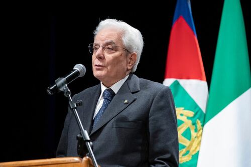 Liti e gaffe, Mattarella perde la pazienza