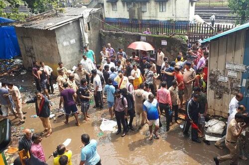 India, calca alla stazione almeno 22 morti a Mumbai