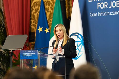 Meloni e i dossier sul tavolo: Golfo, difesa e diplomazia