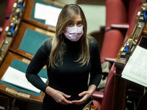 Conte incontra la Boschi per salvare Bonafede. I renziani hanno in mano le sorti del governo