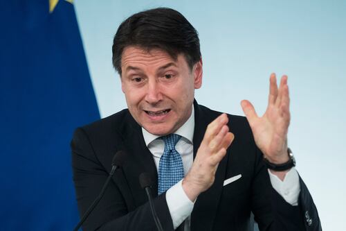 Slitta il maxi decreto sul coronavirus. Imprese e partite Iva nel caos