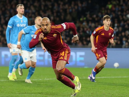 Roma avanti due volte, il Napoli risponde. Pari show e la lotta Champions si infiamma