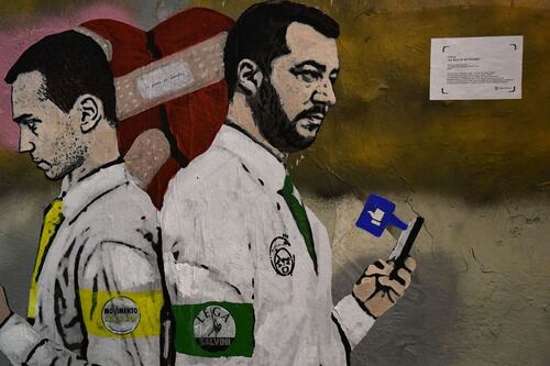 Di Maio contro Salvini: "Via l'abuso d'ufficio? Basta str..."