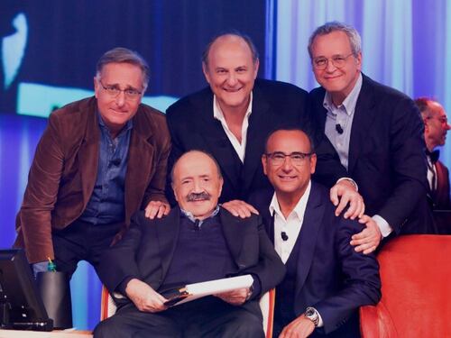 Bonolis, Conti e Scotti. Costanzo rimette in fila i tre tenori