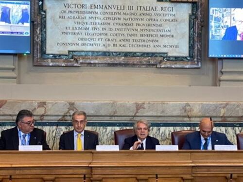 Lavoro, Brunetta: "Dare piena attuazione all'Articolo 1 della Costituzione"