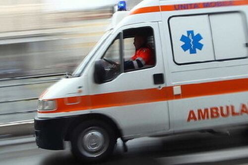 Investe tre ragazze e scappa, caccia al pirata a Capannelle