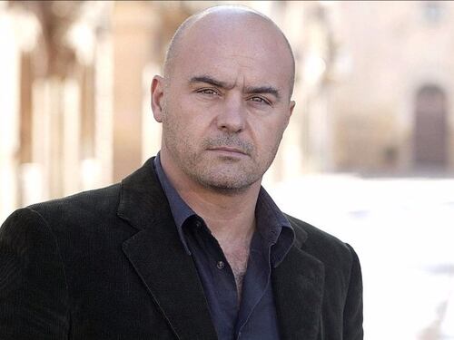 Montalbano fa slittare l'Isola dei famosi
