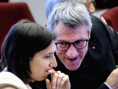 Sanremo 2024, Capezzone: "Ma quale tele-Meloni". Ora arriva pure Landini