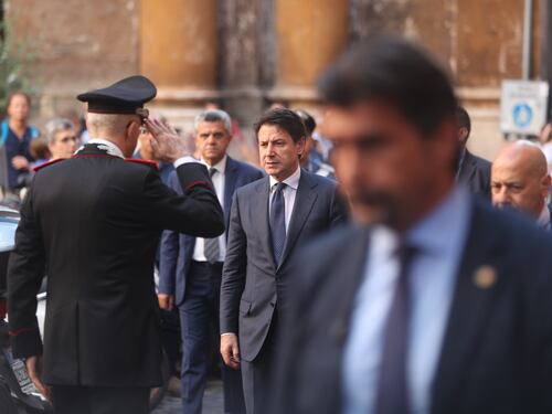 Conte, Raggi e Meloni alla camera ardente di Cerciello Rega