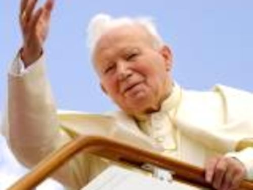 Tutto esaurito per Wojtyla beato