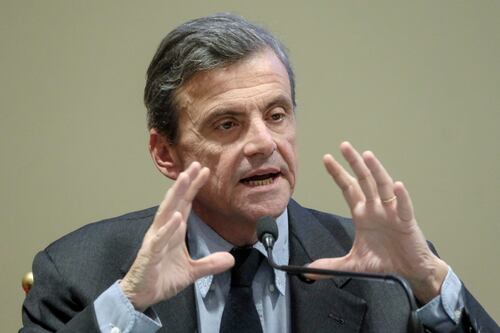 Calenda asfalta la sinistra: "Davanti alle fabbriche mai incontrato nessuno"