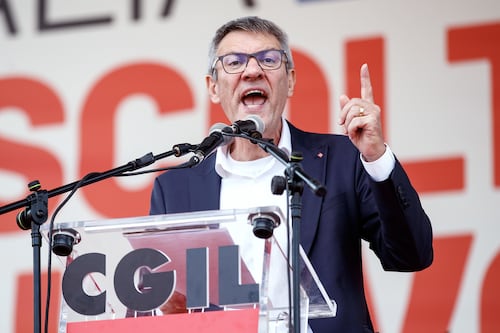 “Un brutto inizio”. Maurizio Landini spara subito a zero sul governo Meloni