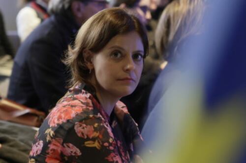 Ilaria Salis e la sicurezza al contrario: "No al taser, è pericoloso". Il Sap: "È incompetente"