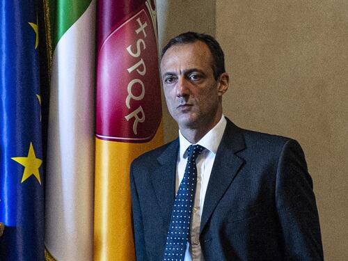 Anche Marcello De Vito lascia i 5Stelle: bordate a Grillo e ai big. E ora per Virginia Raggi sono guai