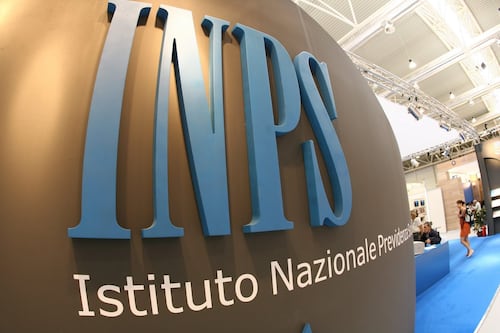 Più pensioni che buste paga. Il dato choc che spinge l'Italia verso il fallimento