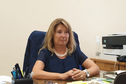 "La nostra responsabilità finisce al portone". Così la preside sugli assembramenti del Virgilio