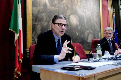 Manovra alla Camera, la sterzata di Giorgetti: "Rispettiamo le regole"