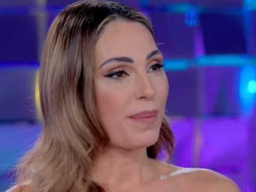 Anna Tatangelo aspetta una femminuccia: "Si chiamerà Beatrice". Chi è il padre