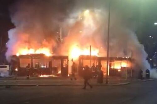 Autobus in fiamme a piazzale Clodio