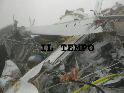 Elicottero del 118 precipita tra l'Aquila e Campo Felice: sei morti