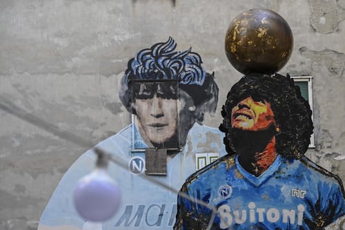 Caso Maradona: "Grida e liti prima di morire". La testimonianza in aula del nutrizionista argentino