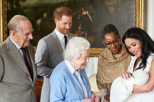 L'annuncio a sorpresa: il royal baby si chiama Archie Harrison