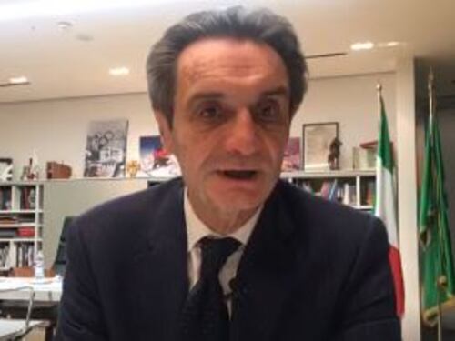 La collaboratrice di Fontana ha il coronavirus. Il governatore si mette in isolamento