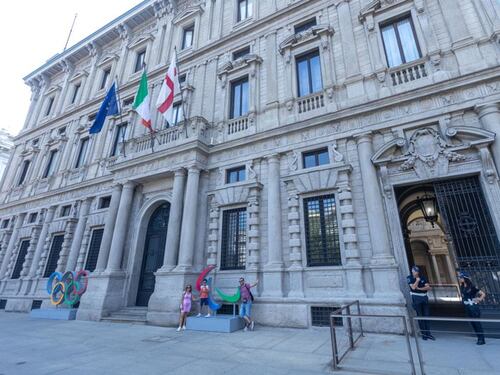 Milano, l'inchiesta si allarga. Sala "esercitava pressioni" su Marinoni per il Pirellino