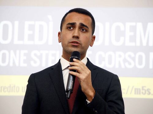 Troppi accessi. Slitta il termine per le autocandidature M5S