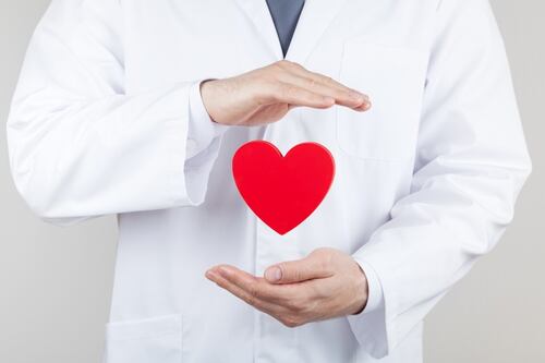 L'invito dei cardiochirurghi ai cardiologi: rivedere le linee guida sulle coronaropatie