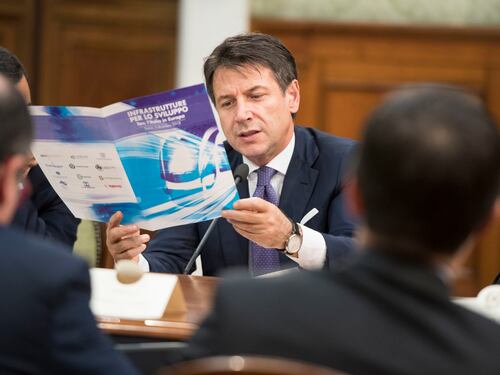 Tav ad alta tensione. E Conte prende ancora tempo