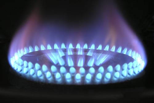 Bollette del gas giù del 13% ad ottobre. Ma il peggio non è alle spalle