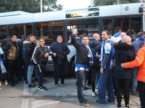 I portoghesi "scortati" all'Olimpico. E chiedono di pagare il biglietto del bus