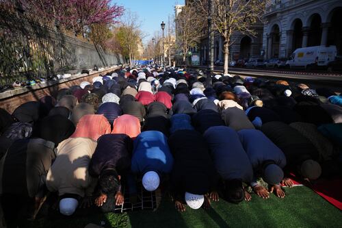Islam violento. Jihad, martirio e ordigni: la radicalizzazione dei giovani stranieri