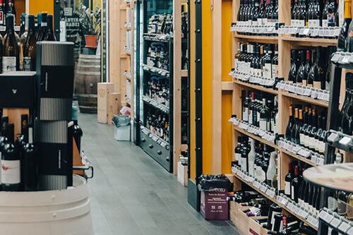 La storica enoteca Bernabei sospende la vendita della vodka prodotta in Russia