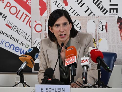 Congiura primarie, grandi manovre per far fuori Schlein