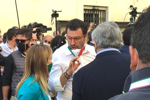 Meloni, Salvini e Tajani, così il centrodestra si ritrova in piazza