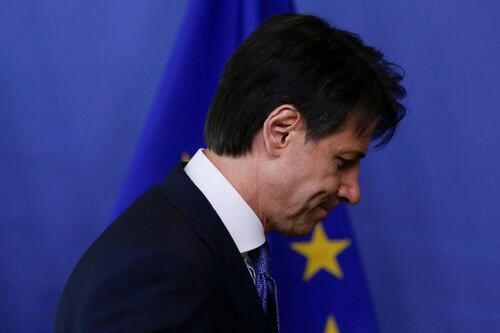 La solitudine di Conte, premier in ombra