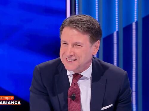 È sempre Cartabianca, Conte medita lo sgambetto a Schlein: "Svolta a Bari"