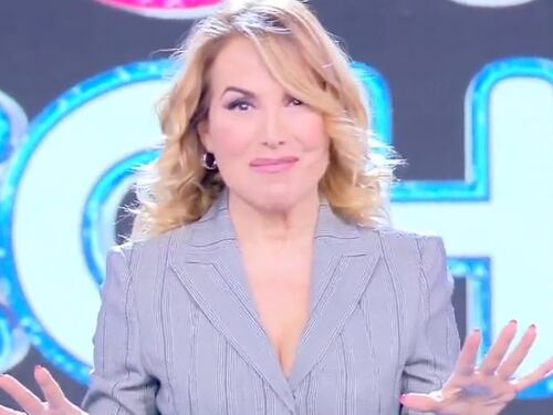 Pomeriggio 5, chi sostituisce Barbara D'Urso? Il tam tam dice Veronica Gentili: "Mediaset punta su di lei"