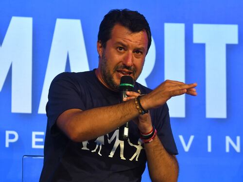 Salvini rompe gli indugi. Dai temi alla segreteria, ecco come rivoluzionerà la Lega