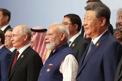 Ucraina, in campo i Brics. Il Cremlino: "Modi e Xi si sono offerti di mediare"