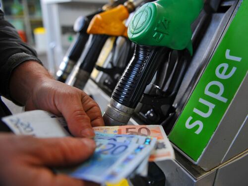 Stangata sulla benzina per il maxi-ponte