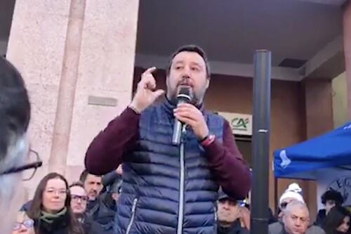 Salvini a Di Maio: indegno, parla di legge elettorale col Pd e in Libia è il caos