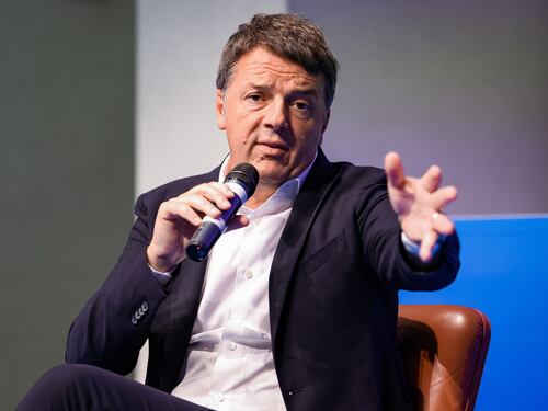 David Rossi, Matteo Renzi sbotta con i tre pm indagati: “Vergogna!”